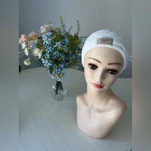 UGG Ivory Knit Headband